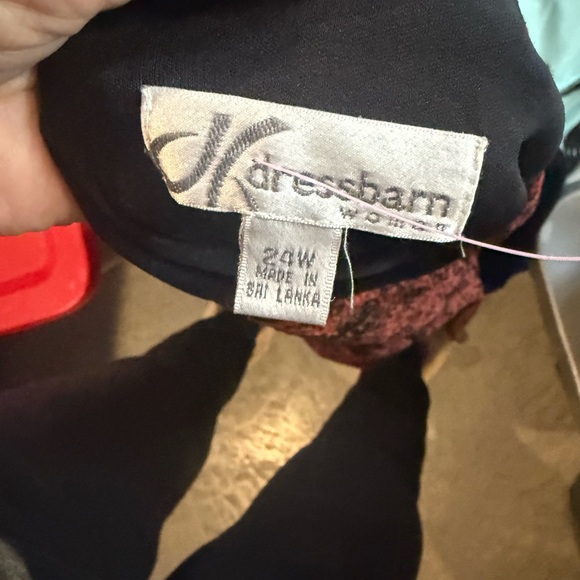 Vibrant Orange and Black V-Neck Dress p31 - Picture 5 of 5